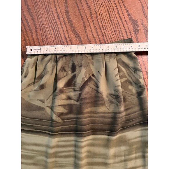 2 Piece Outfit  Short Sleeve Blouse & Long Skirt Women’s Sz Medium Palm Print - Picture 12 of 16